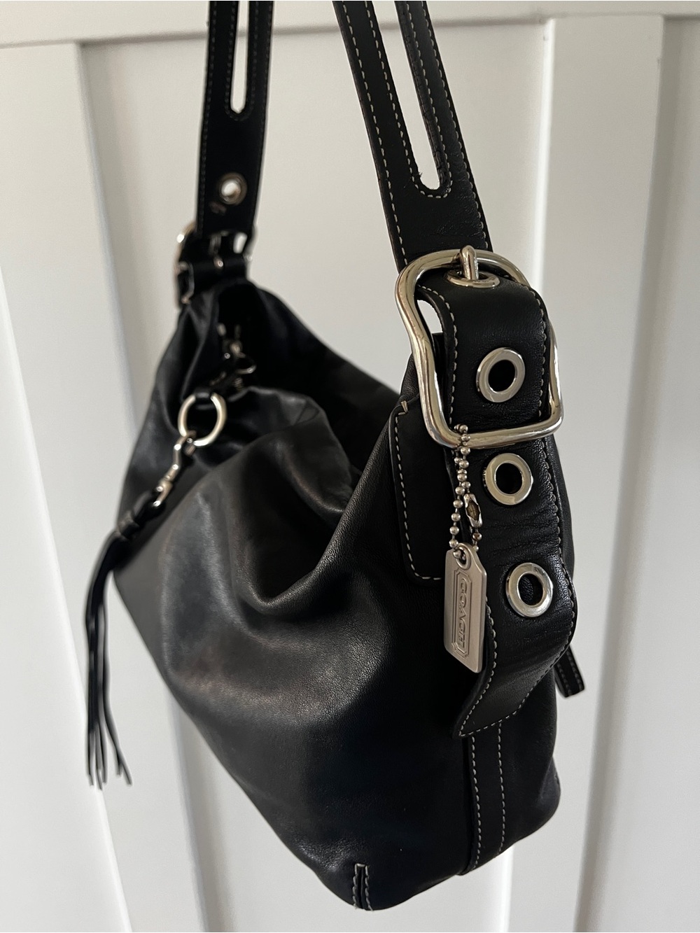 Coach Vintage Black Leather Shoulder Bag with Silver Hardware - Picture 1 of 6